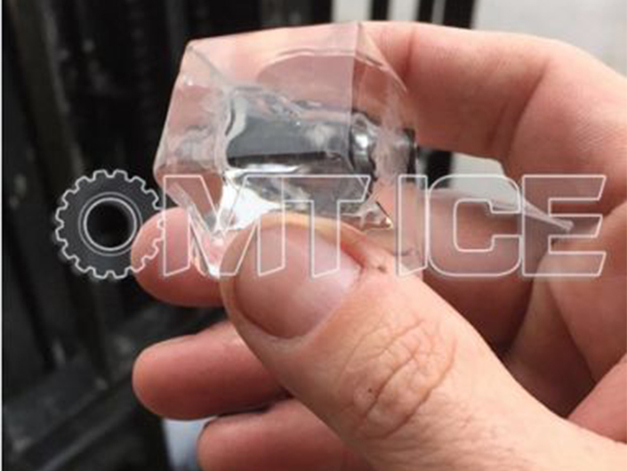 10 تن نوع صنعتی Cube ice8