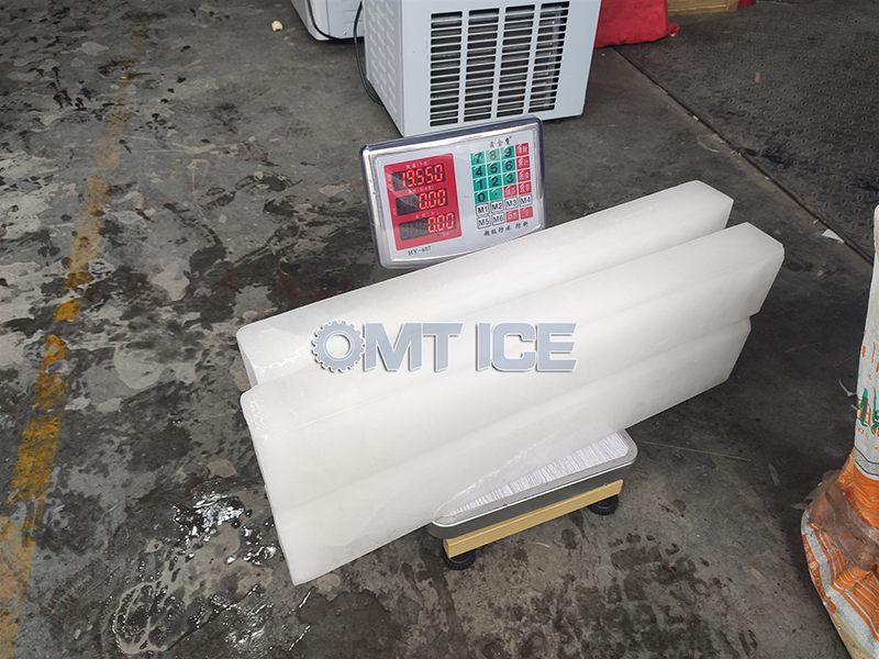 Máquina de bloco de gelo OMT 1T para Zâmbia 4
