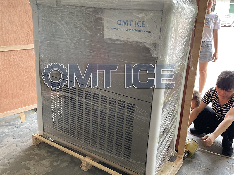 Makinë OMT 300 kg bllok akulli-3