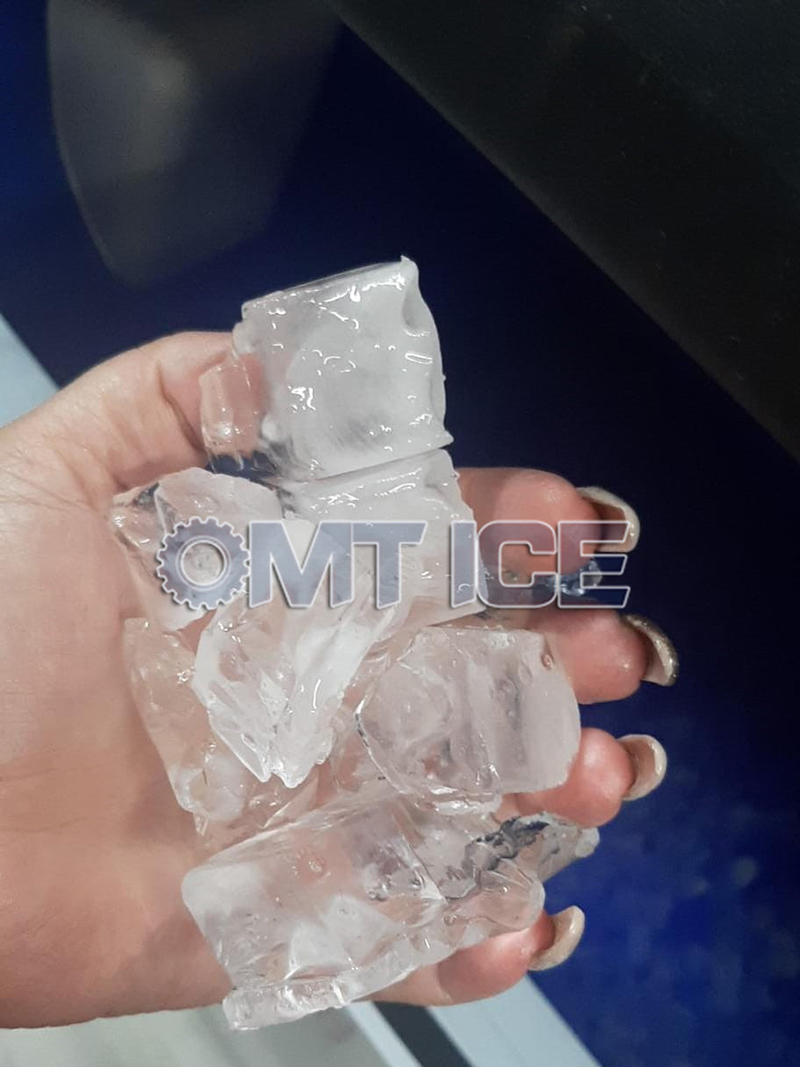 OMT 700kg cube ice machine 8